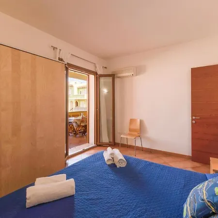 Relaxing Cristal Bedroom No1503 Appartement Santa Teresa Gallura