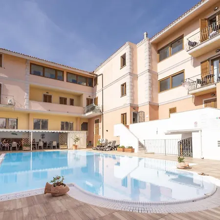 Relaxing Cristal Bedroom No1503 Santa Teresa di Gallura